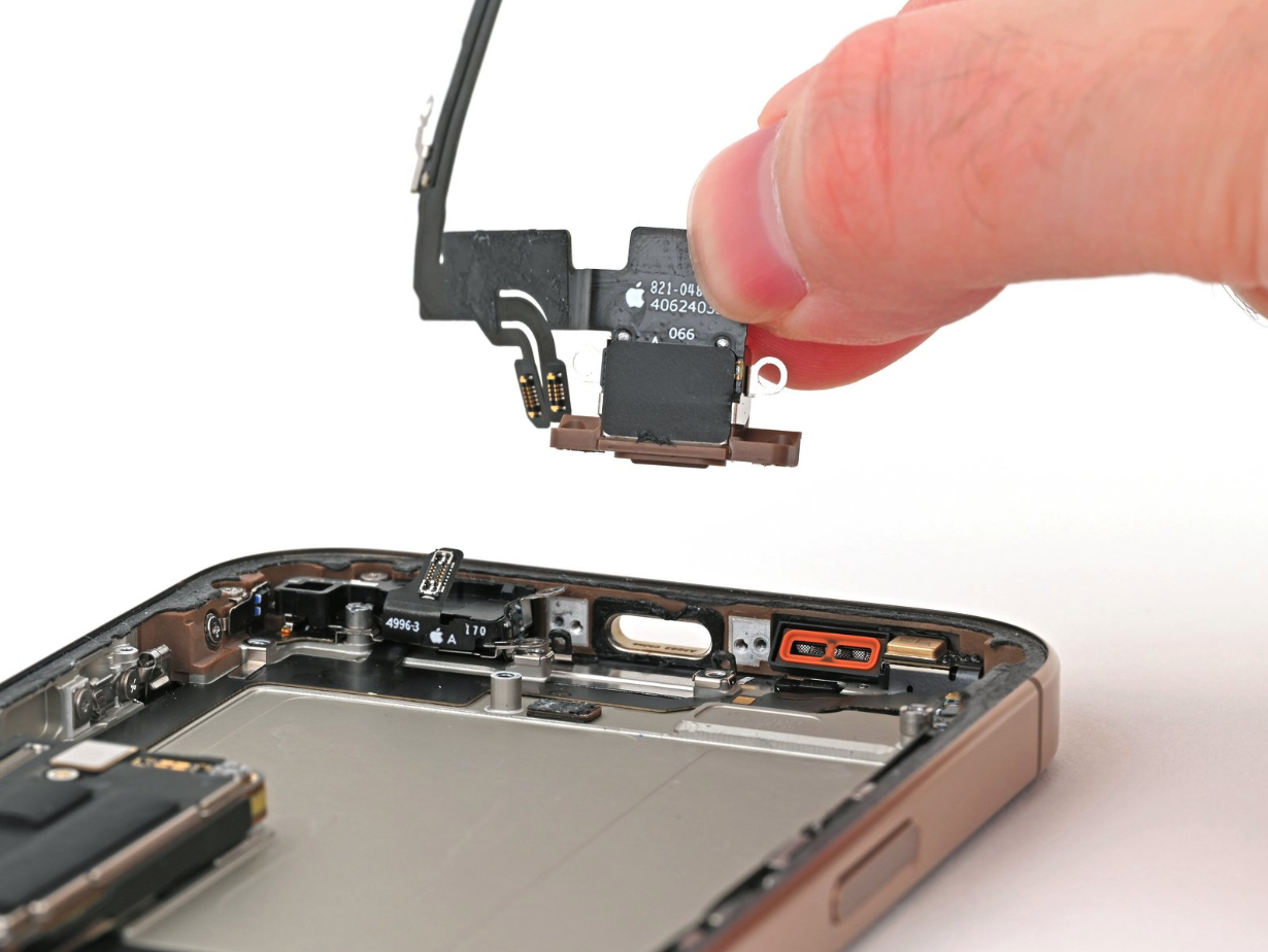 Замена разъема зарядки и микрофонов