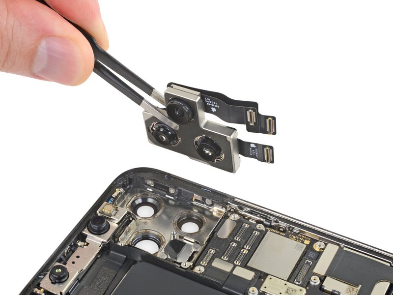 Замена блока основной камеры iPhone 11 Pro