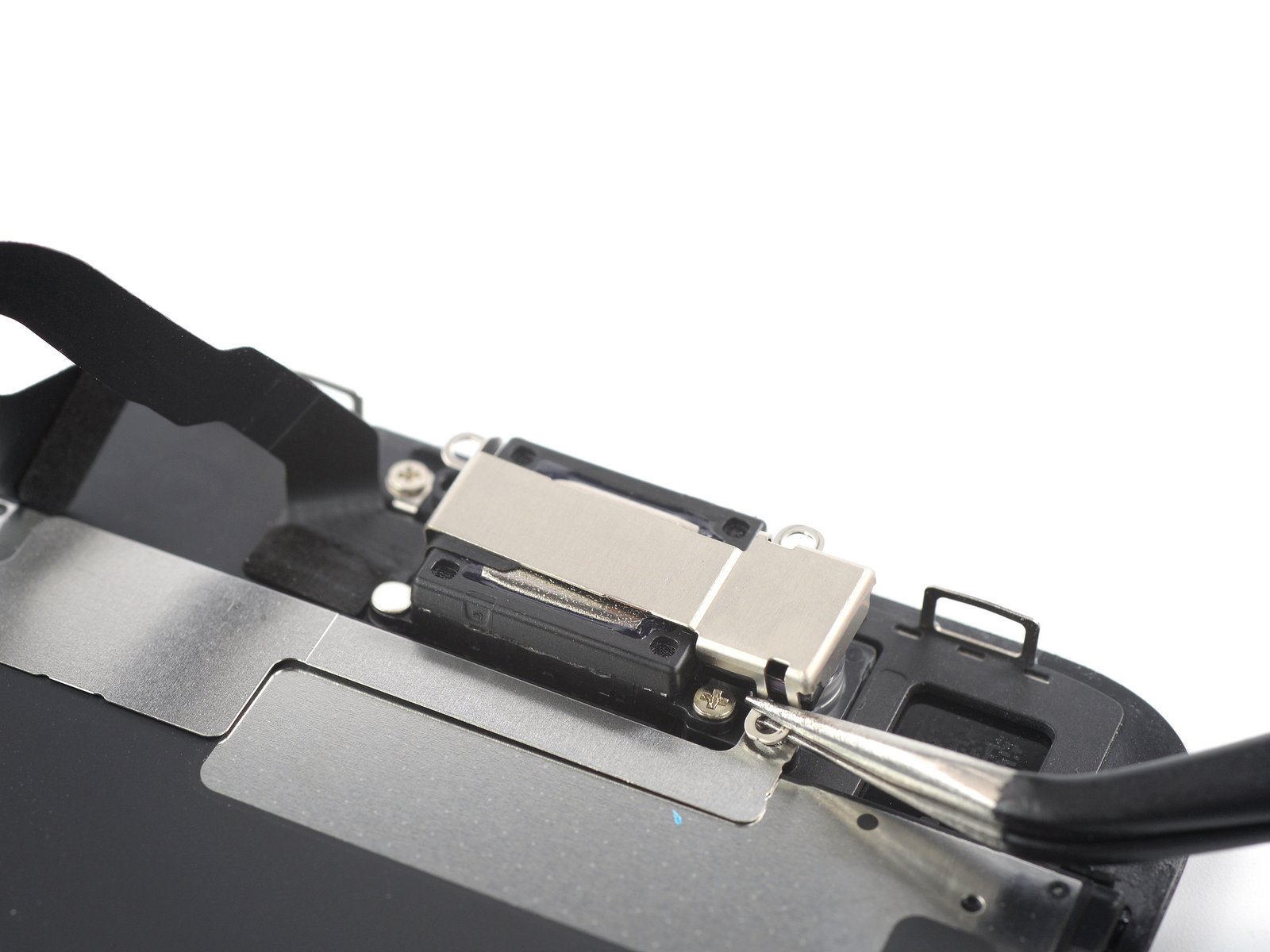 Замена динамика слухового/разговорного (верхнего) iPhone SE 2022