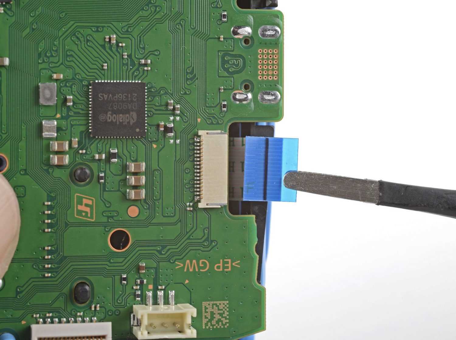 Дрифт или неработающие стики