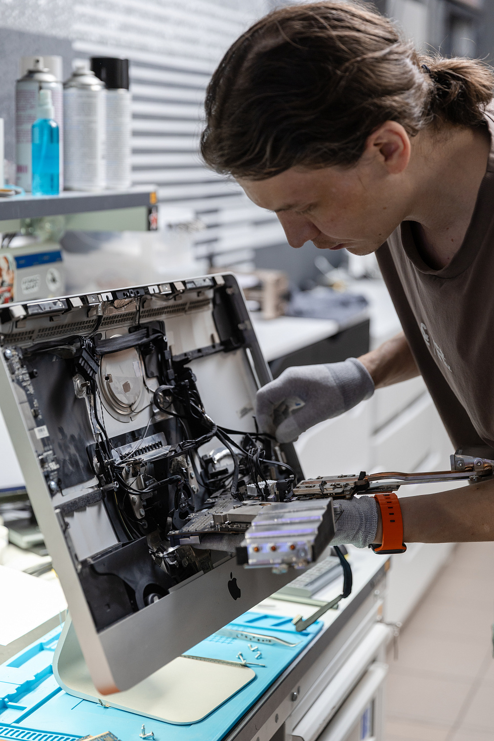 Не включается iMac Не включается iMac